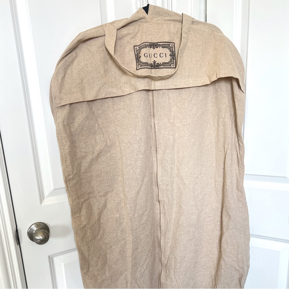 Gucci Garment Bag ❤️